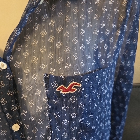 Hollister Blue Patterned Button Down Shirt - Picture 3 of 4